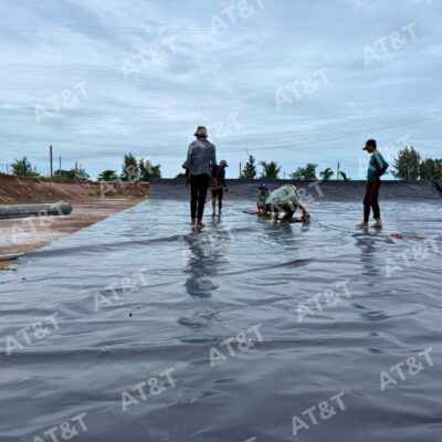 Hình 2: Hàn nối là công đoạn quan trọng để đảm bảo tính liên tục của hệ thống chống thấm.